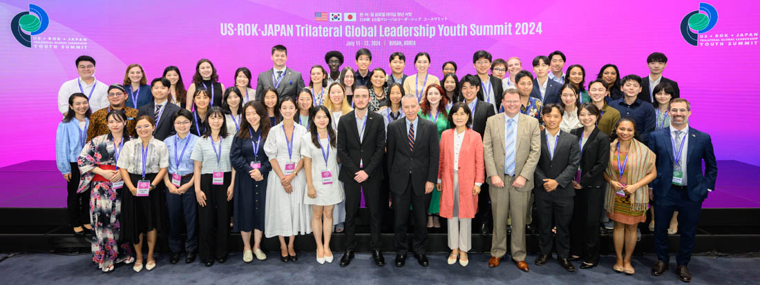 Group photo of the participants